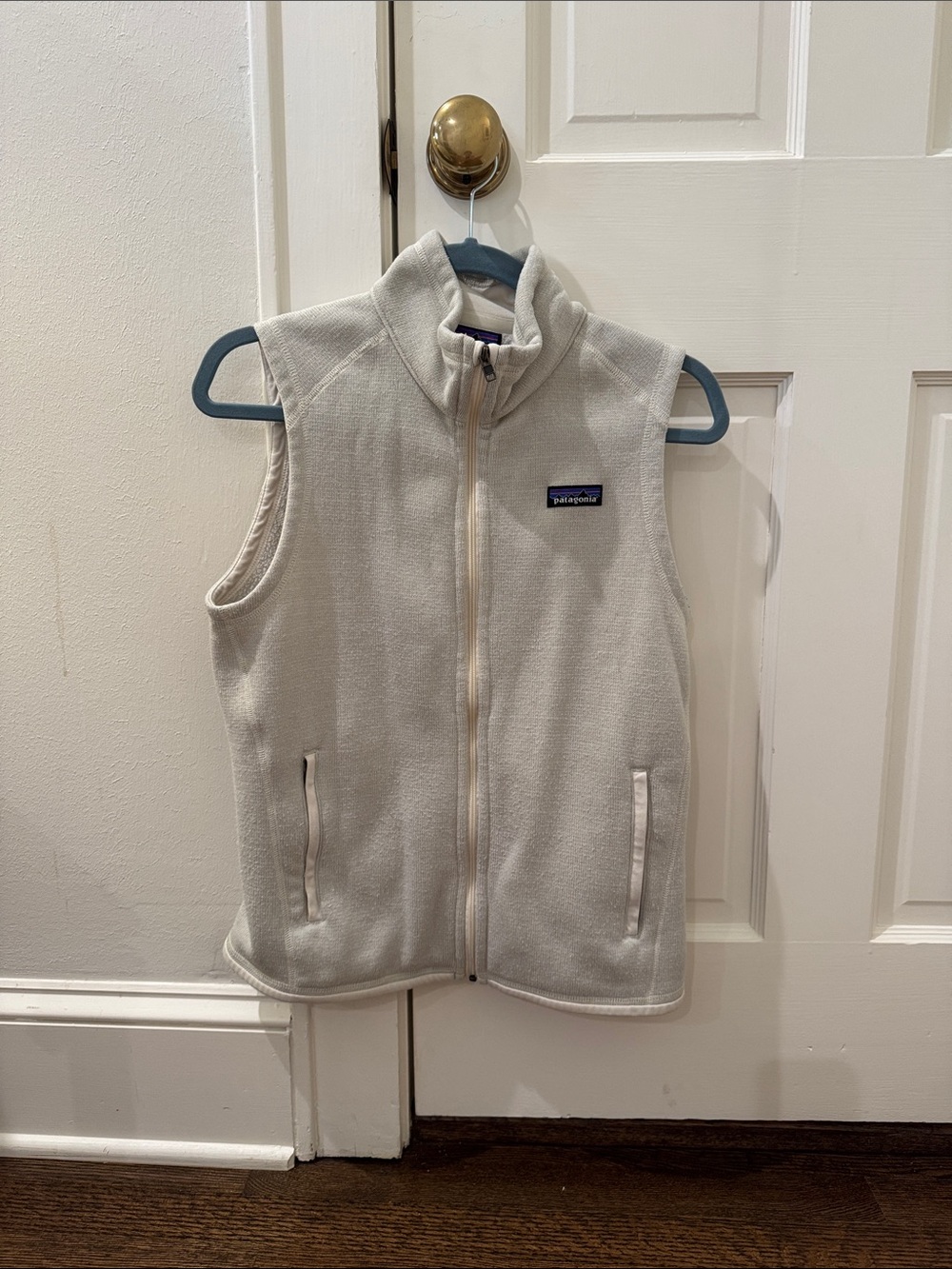 Patagonia Women’s Cream Fleece Vest with Full Zip